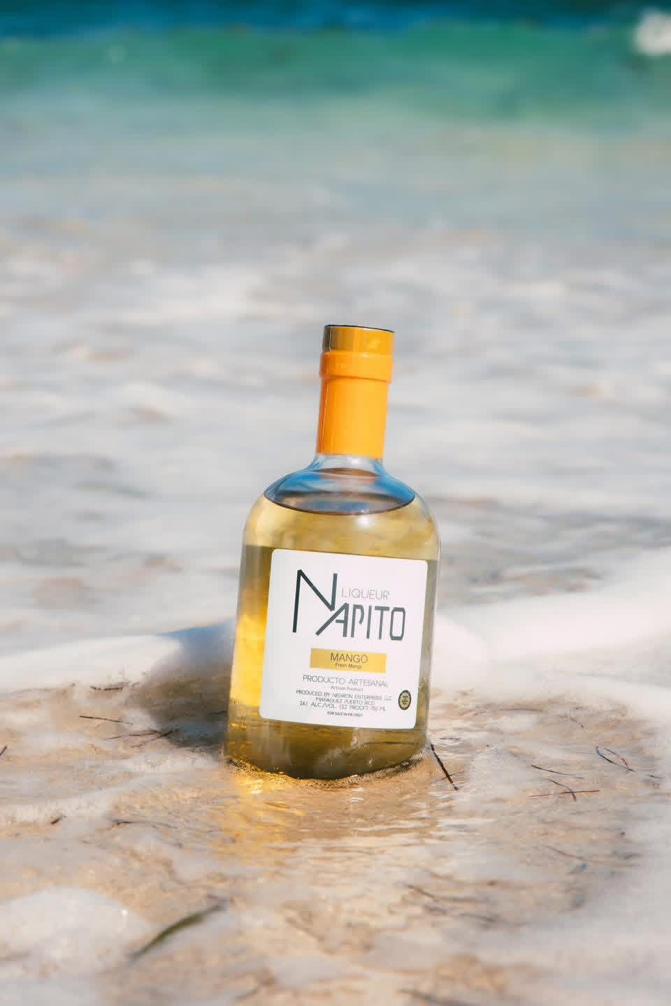 Napito Mango en la playa
